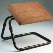 Adjustable Padded Leg Rest *