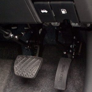 operation hinged pedal photo